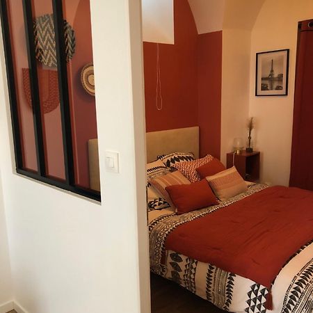 Charmant Appartement, 1 Chambre, En Centre Historique Аноне Екстериор снимка